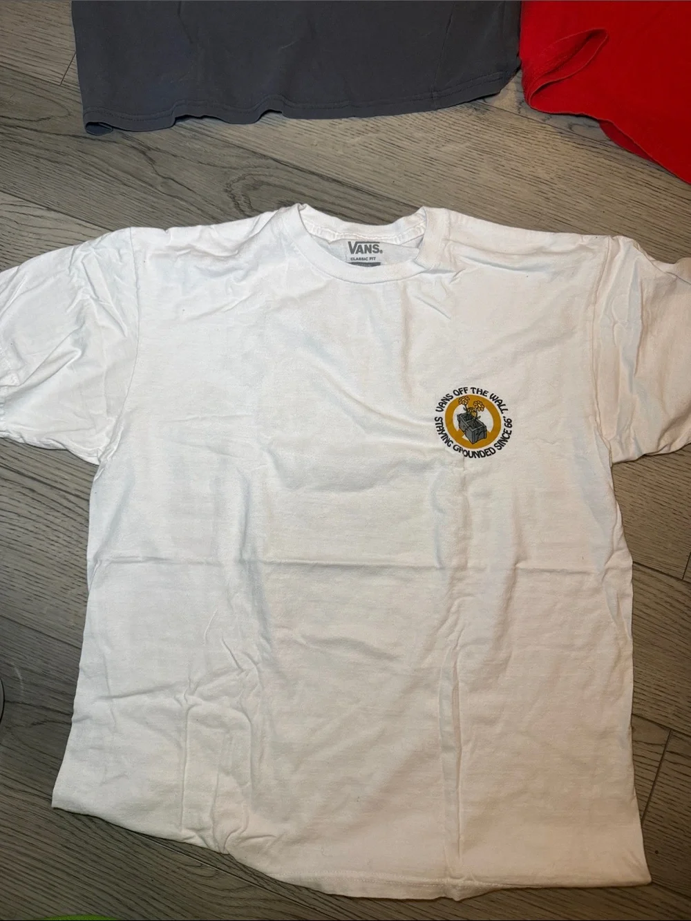 Vans Men's LOT OF 3 Classic Fit Graphic T-shirts Medium